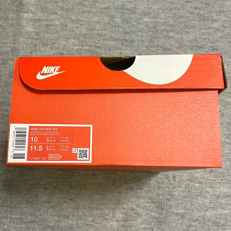 Nike Air Pegasus 2K5 White Black Sneakers