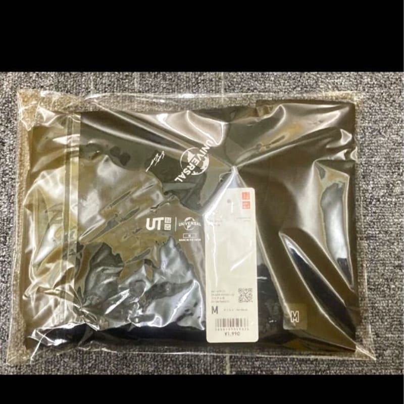 Unused Uniqlo Back To The Future T-Shirt M Size