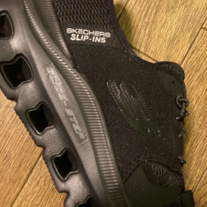Skechers Glide-Step Slip-On Sneakers Black