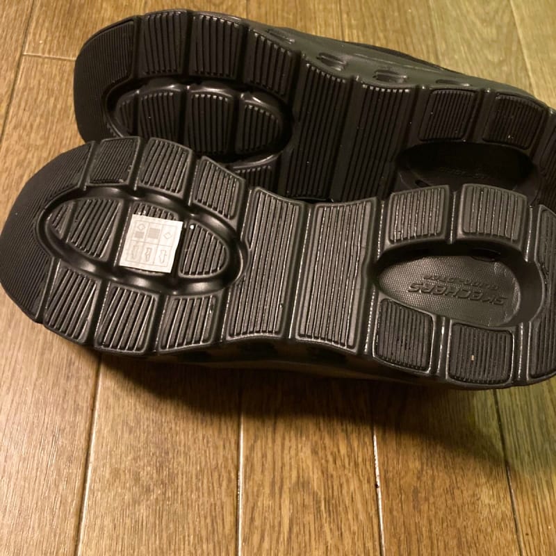 Skechers Glide-Step Slip-On Sneakers Black