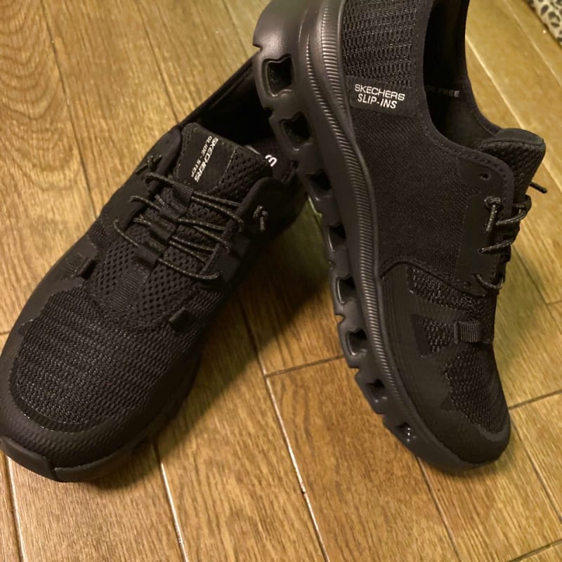 Skechers Glide-Step Slip-On Sneakers Black