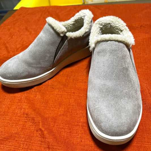 Casual Shoes