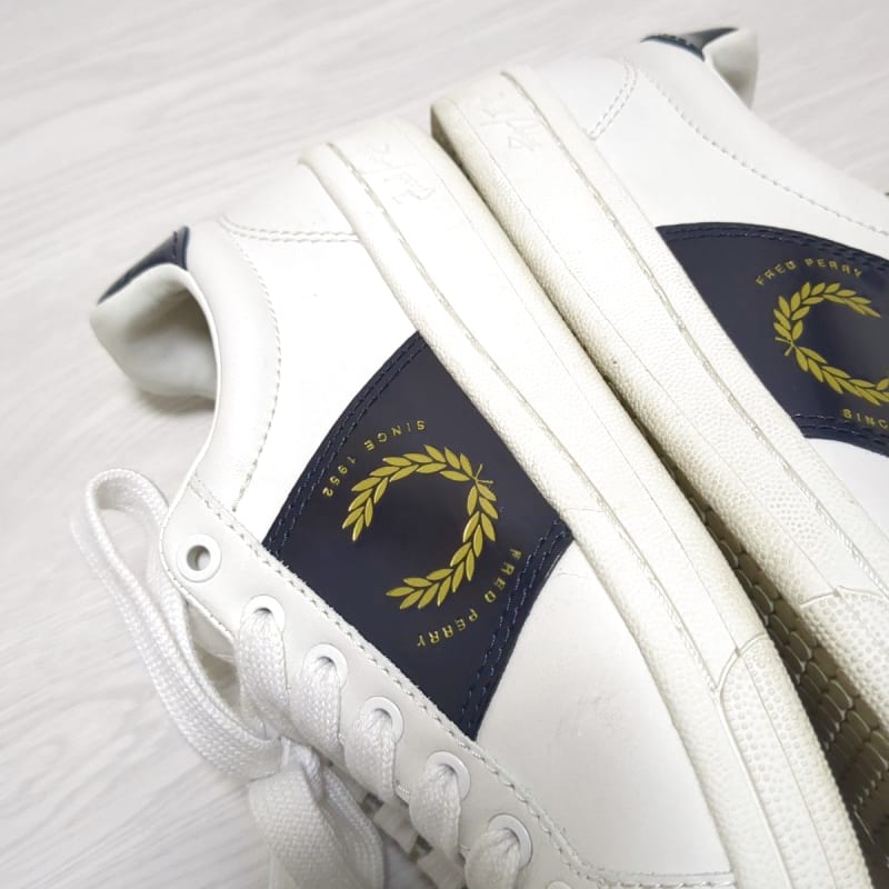 Fred Perry Spencer Leather Laurel Logo White/Black