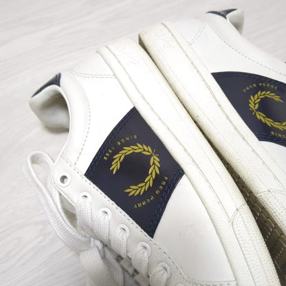 Fred Perry Spencer Leather Laurel Logo White/Black