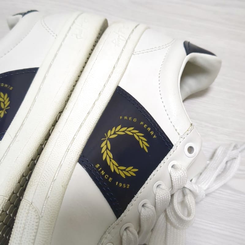 Fred Perry Spencer Leather Laurel Logo White/Black