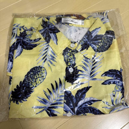 Aloha Shirt XL Yellow Pineapple Pattern New