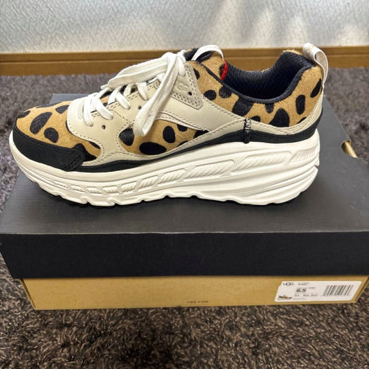 New UGG Sneakers Cheetah Print 24.5cm