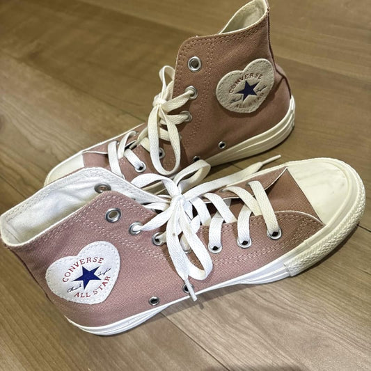 Converse All Star High Cut Sneakers Heart Logo Pink