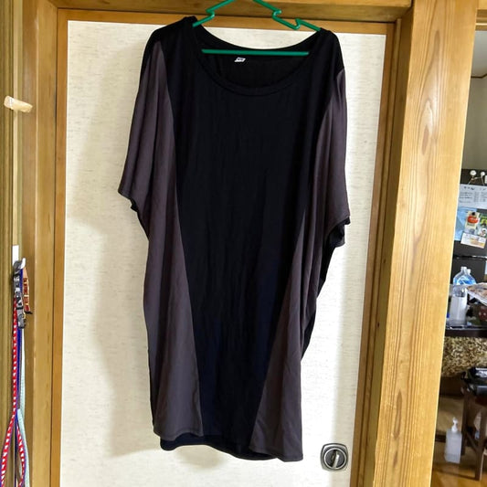 Uniqlo Dolman Sleeve T-Shirt Tunic Black And Charcoal Gray