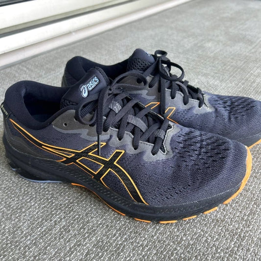 ASICS GT1000 Sneakers