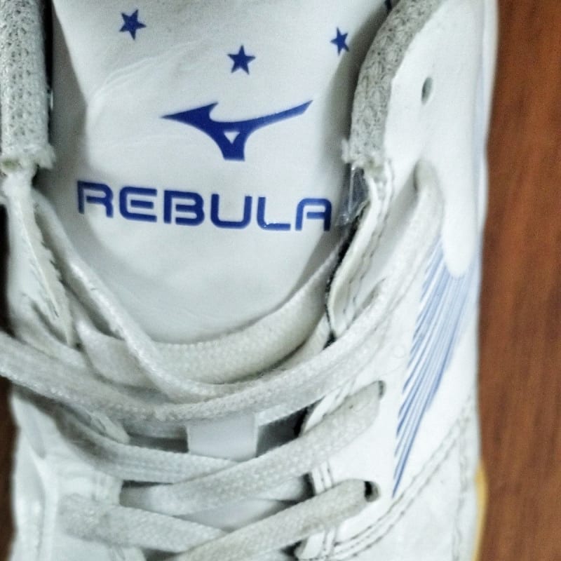 Mizuno Futsal Shoes White REBULA ULA