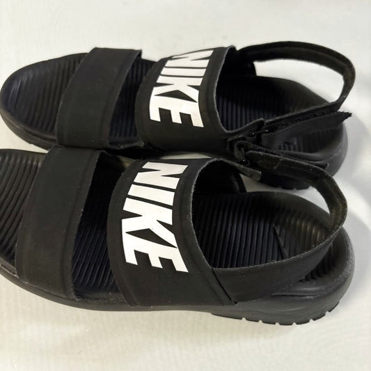 Excellent Condition Nike Tanjun Sandals Women's Water Shoes Black