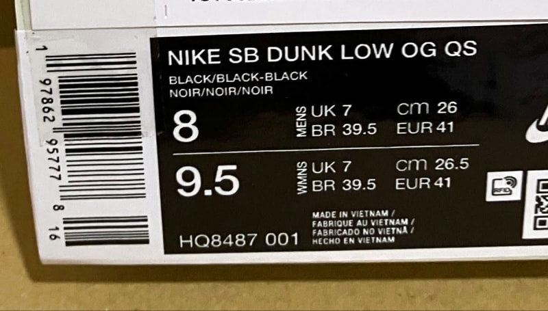 Supreme × Nike SB Dunk Low Black 26cm Sneakers