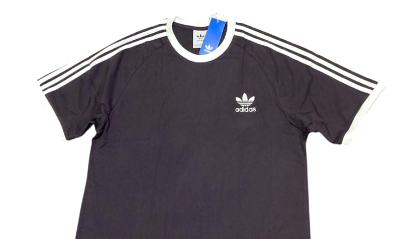 Adidas Originals 3 Stripes T-Shirt Size XL