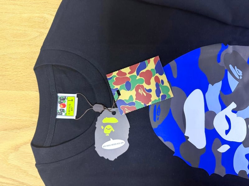 A Bathing Ape T-Shirt Men's M Black Blue Camo New