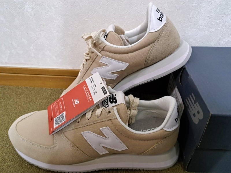 New Balance Sneakers 420M Beige 24.5cm