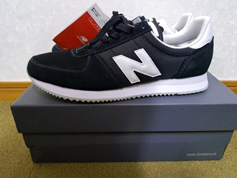 New Balance U220 Sneakers