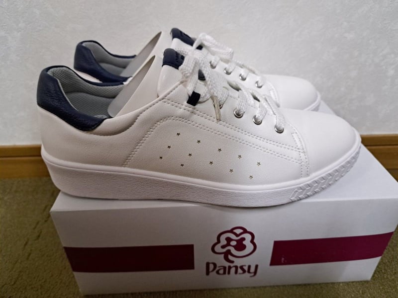 Pansy Women's Sneakers 24.5cm
