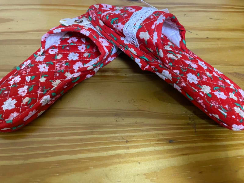 Room Shoes Home Slippers 2-Pair Set Red Floral Pattern