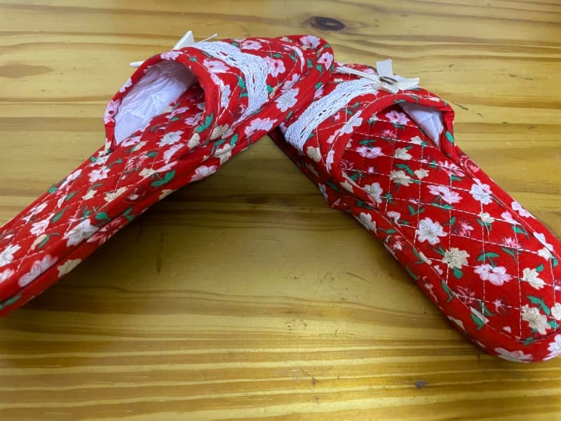 Room Shoes Home Slippers 2-Pair Set Red Floral Pattern