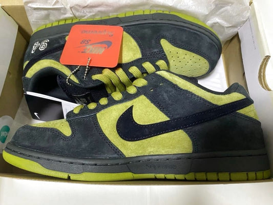 Supreme Nike SB Dunk Low Green APAC US8.5 26.5cm