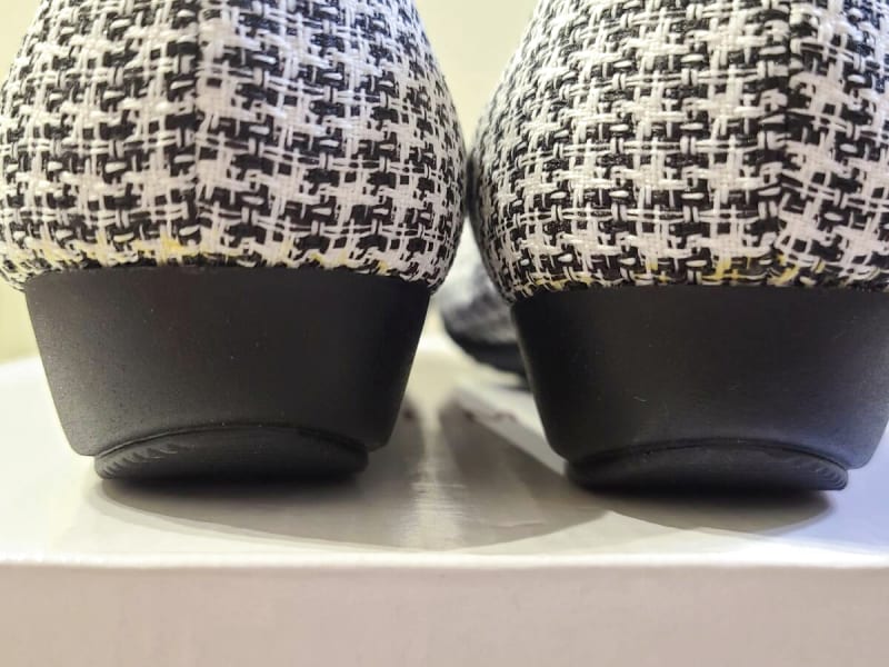 Comfortable Japanese-Made Low Heel Pumps 24cm