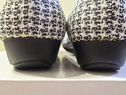 Comfortable Japanese-Made Low Heel Pumps 24cm