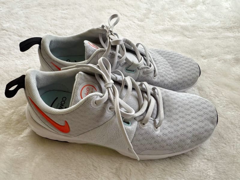 Nike Running Shoes 24.5cm Gray