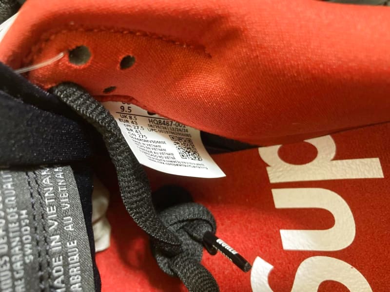 Supreme Nike SB Dunk Low Black 25FW Week2