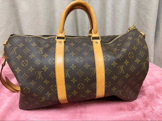 Louis Vuitton Keepall Bandouli re 45 Travel Bag