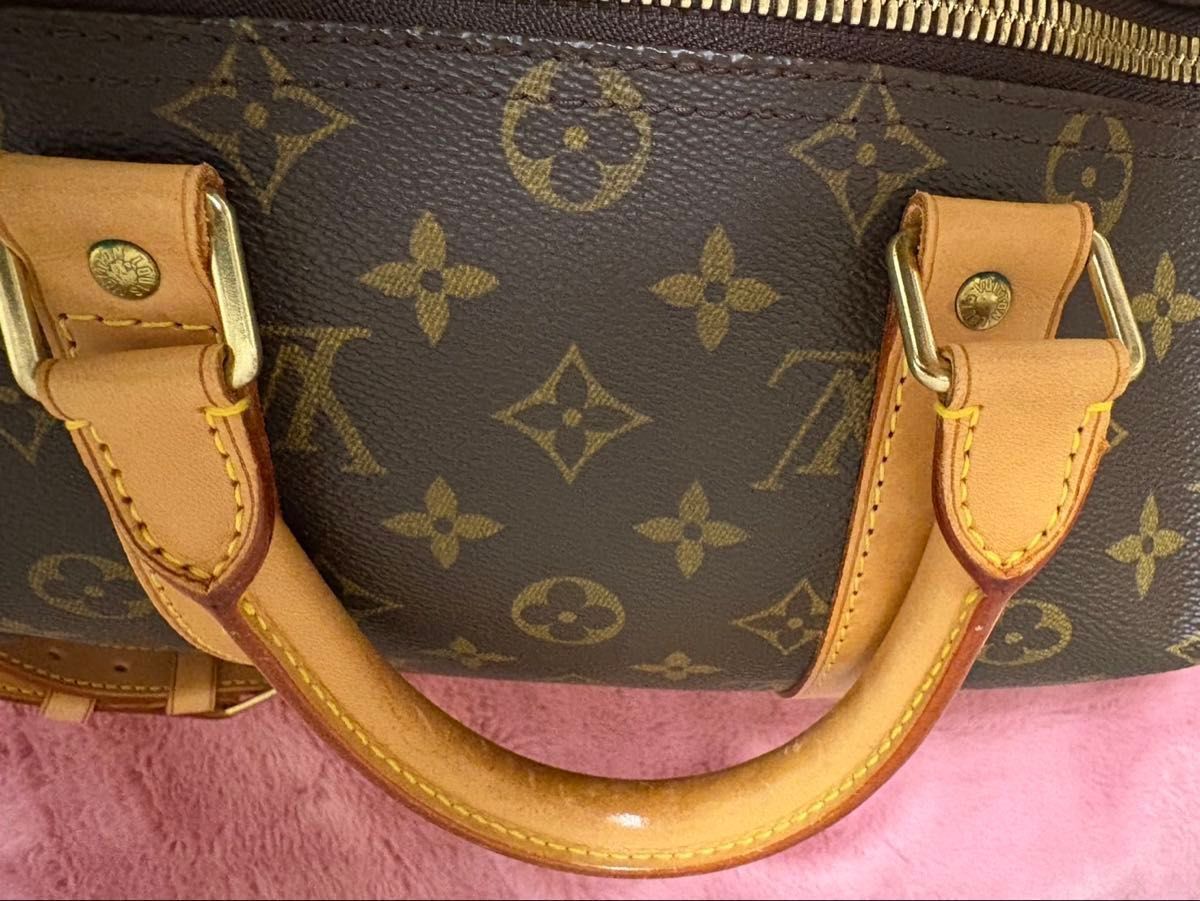 Louis Vuitton Keepall Bandouli re 45 Travel Bag