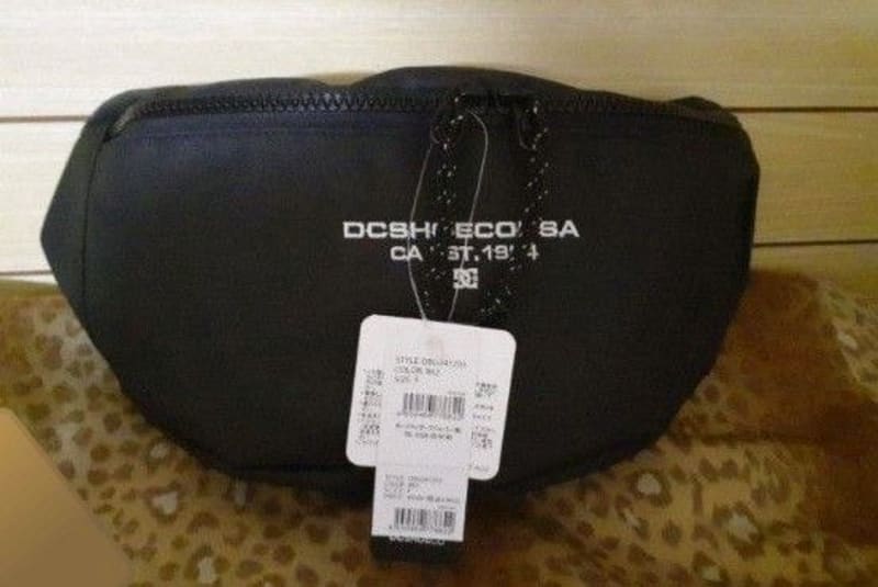 DC Shoes Sneakers And Waist Pouch