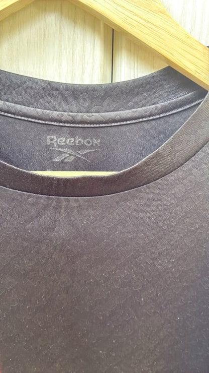 Reebok T-Shirt Size LL