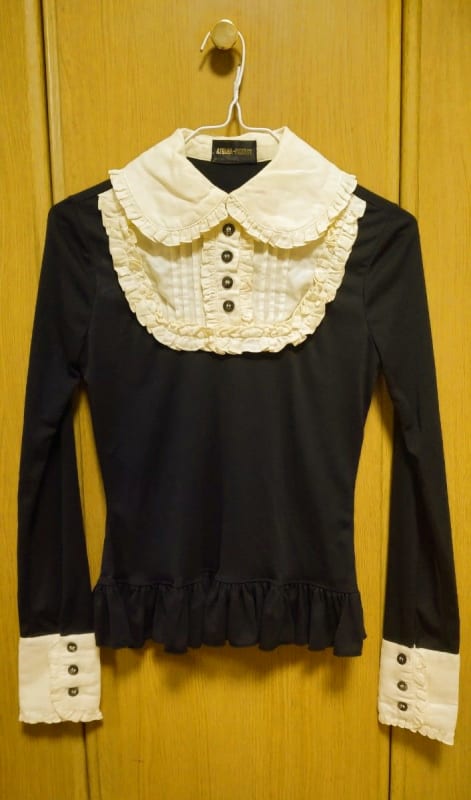 ATELIERPIERROT Cut Sewn Top with Damage