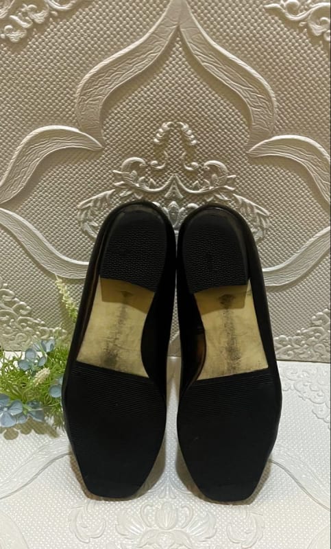 Mihama Black Square Toe Pumps 23.5cm