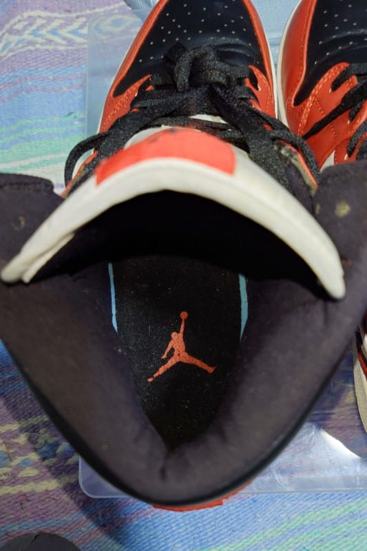 Nike Air Jordan 1 Mid Chicago Black Toe 27cm