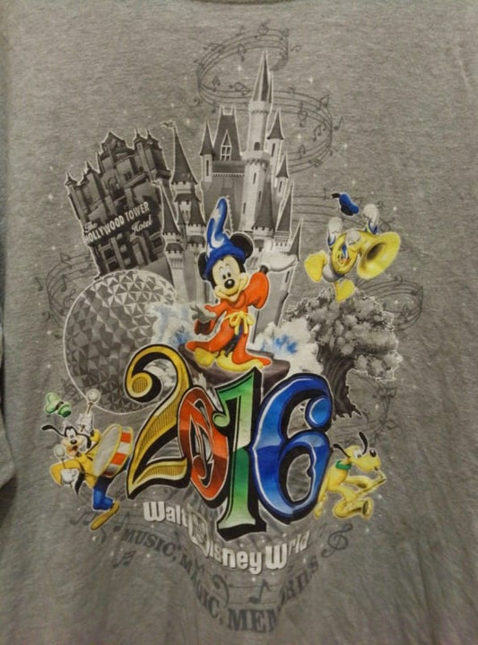 Disneyland 2016 Vintage T-Shirt 2XL