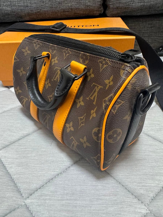 Louis Vuitton Keepall Bandouli re 25 Mini Boston Shoulder Bag