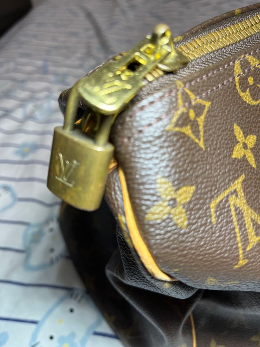 Louis Vuitton Keepall 45 Travel Bag