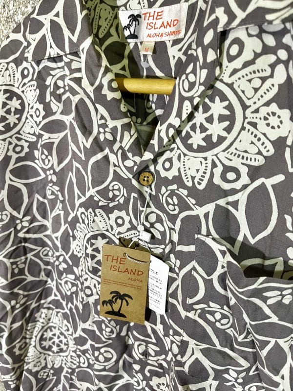 The Island Aloha Shirts New Aloha Shirt M