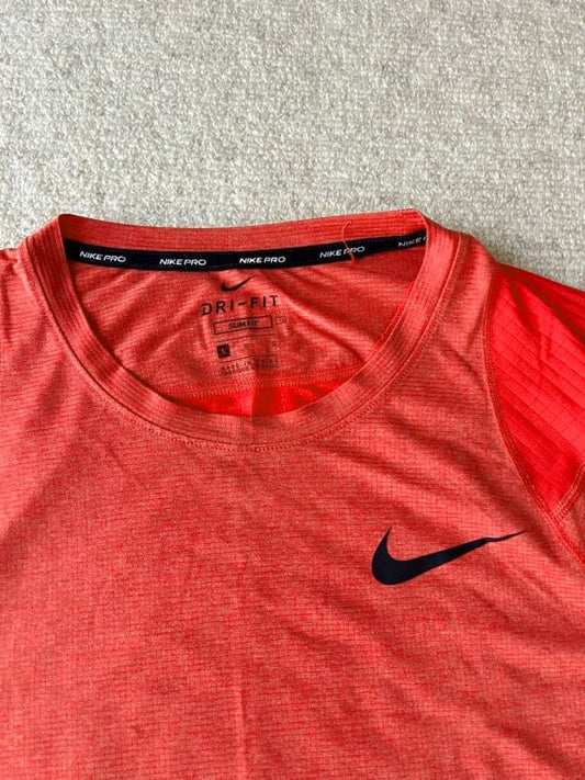 Nike Sports Short Sleeve T-Shirt Size L