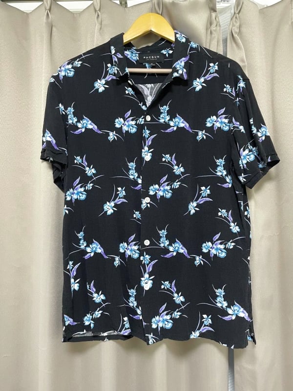 Pacsun Floral Rayon Shirt M