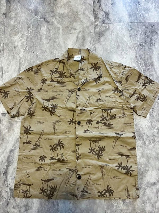 Disney Mickey Aloha Shirt Size M