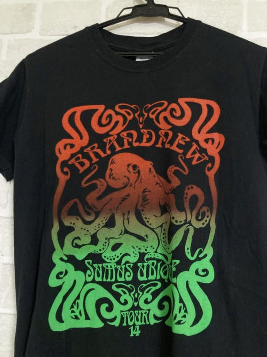 Sumus Ubiqe Tour '14 Print T-Shirt Size S