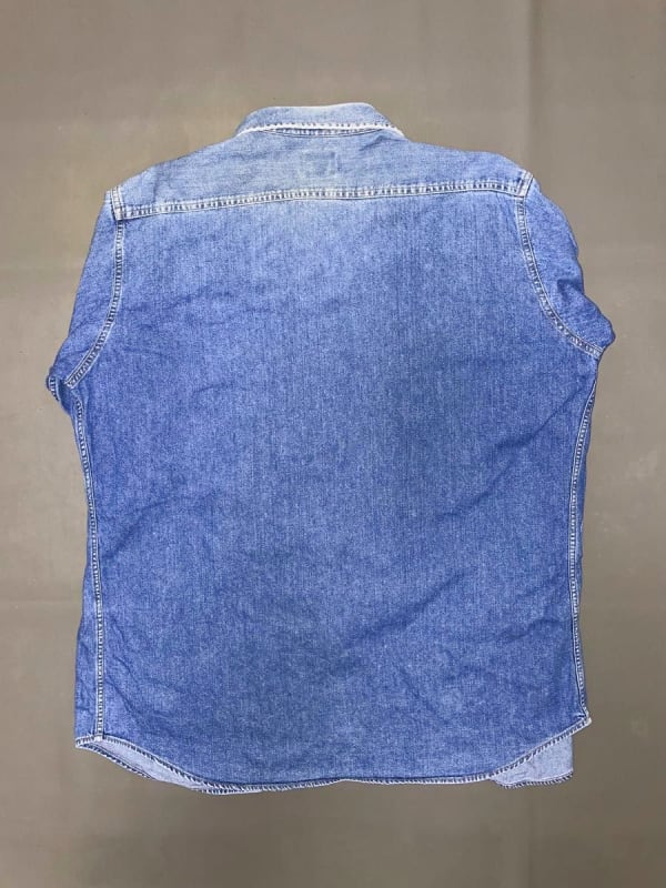 Levi's Denim Shirt L Equivalent