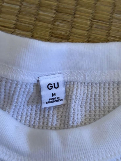 GU Half Sleeve Shirt Size M