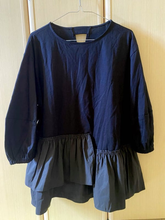 New with Tags Frill Hem Top T-Shirt Blouse Black