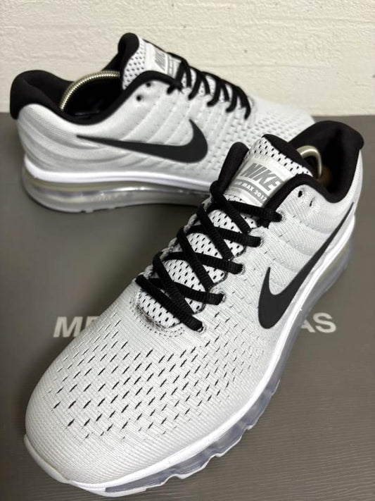 Nike Air Max 2017 White Black 27cm Excellent Condition
