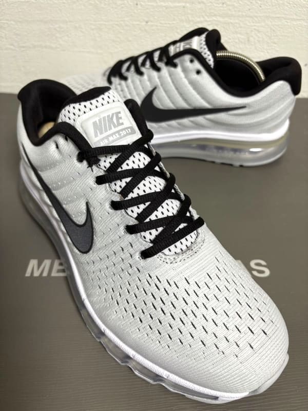 Nike Air Max 2017 White Black 27cm Excellent Condition