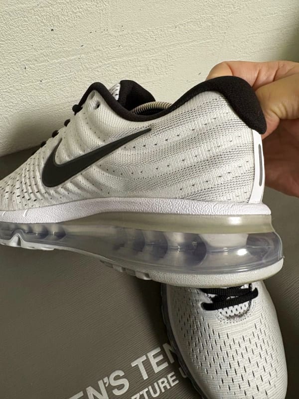 Nike Air Max 2017 White Black 27cm Excellent Condition